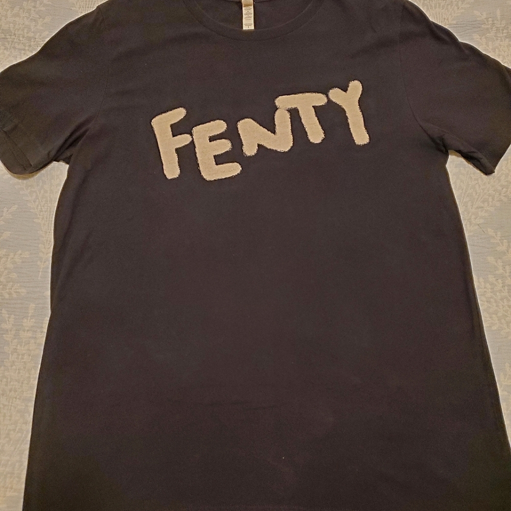 Fenty Beauty Black T-Shirt Unisex